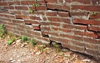AAA Basement & Foundation in Andover, Texas - Image of Cracked Wall
